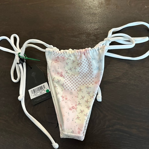 NWT FRANKIE'S BIKINIS Sydney Sweeney Tia Terry String Bottom - Picture 9 of 10